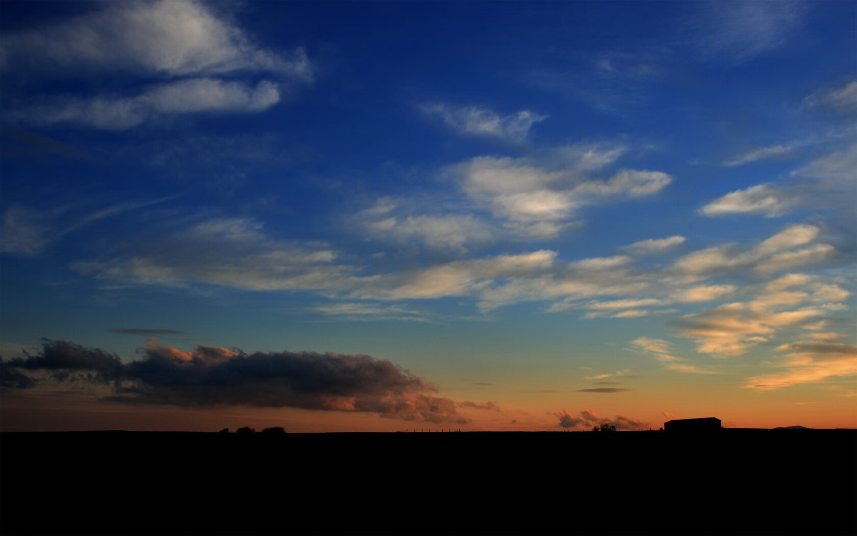 随机法甲高潮：里尔客场逆转巴黎，争冠大戏继续火热，法甲联赛里尔