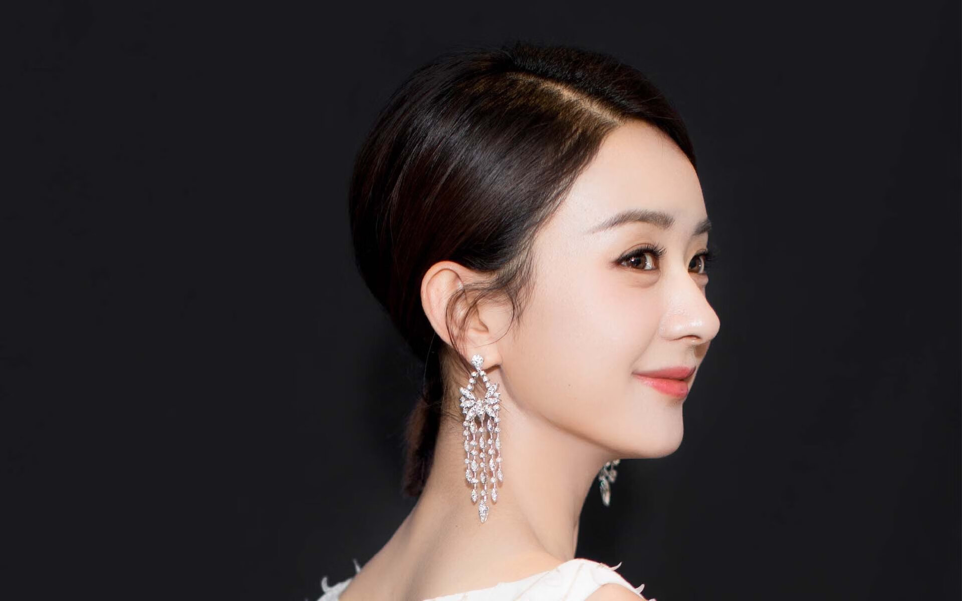 随机王牌队年轻球员崭露头角，王牌球员是什么品牌