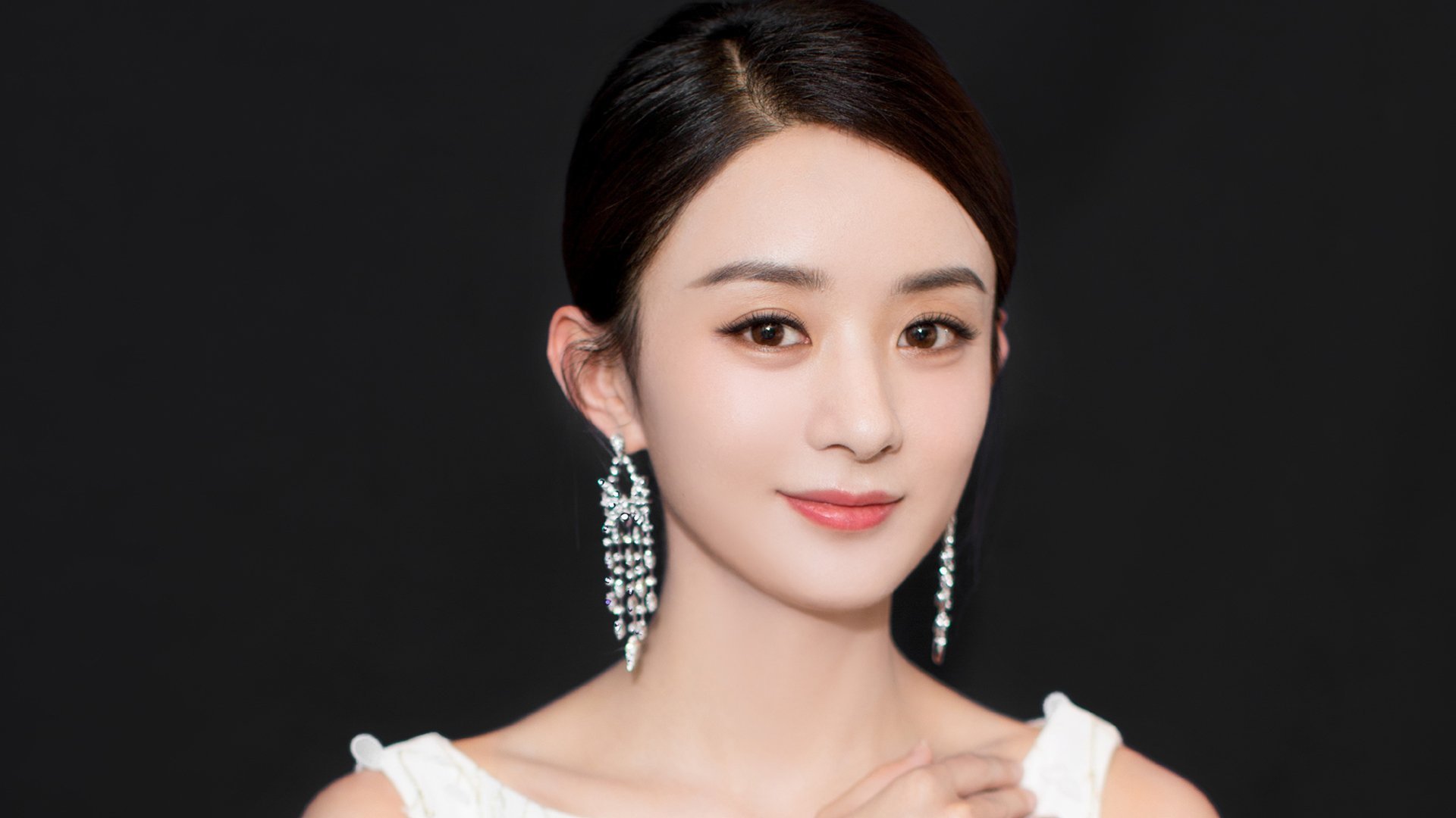 爱游戏在线登录入口-中国三人篮球男队强化个人技术训练，中国男篮三人篮球集训名单